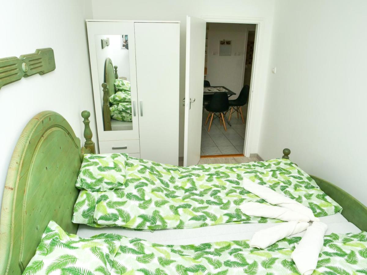 Cseresznyes Apartman Berekfürdő Εξωτερικό φωτογραφία
