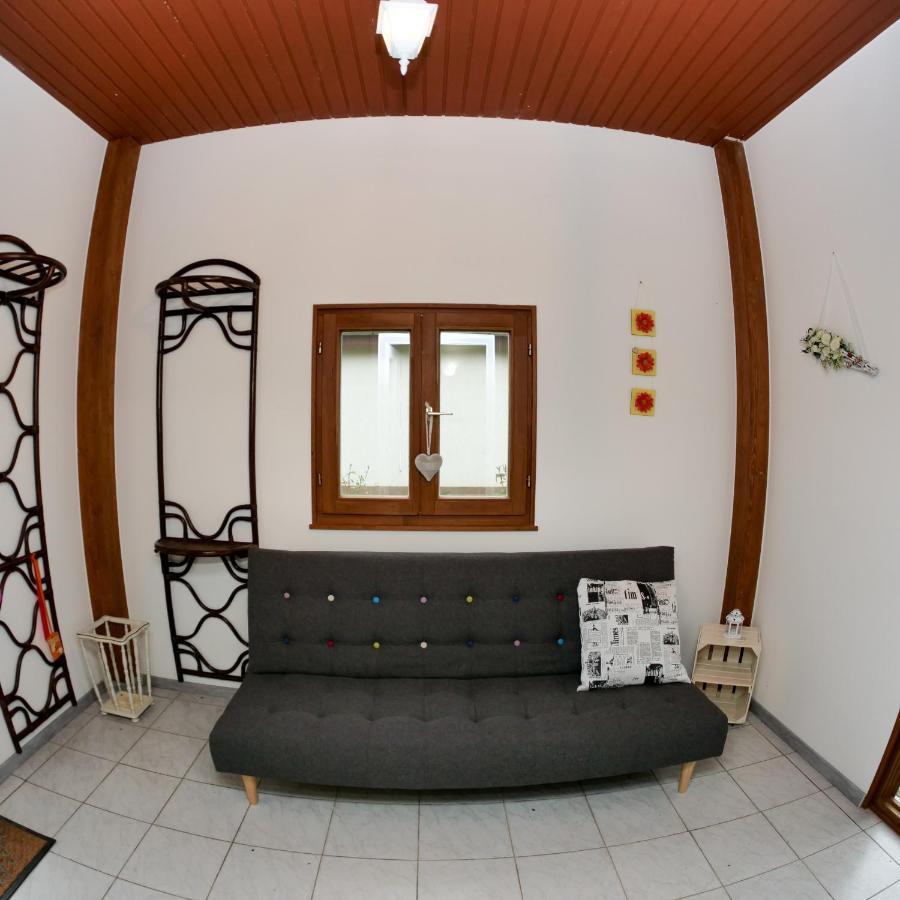 Cseresznyes Apartman Berekfürdő Εξωτερικό φωτογραφία